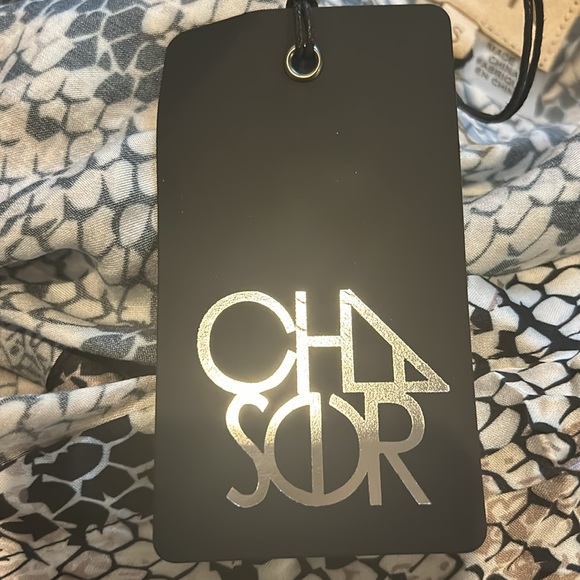 NWT, chaser, women’s silky cap sleeve dress, V-neck, button detail down front - Picture 11 of 11